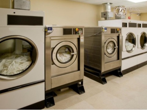 บริการซักผ้าอุตสาหกรรมที่มีคุณภาพใช้เครื่องซักผ้าแบบมาตรฐานอุตสาหกรรม